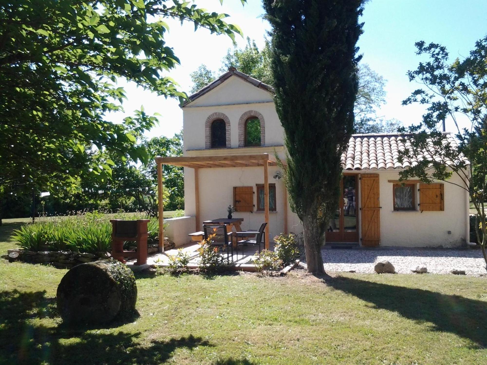 La Forestiere Pigeonnier Monclar-de-Quercy ภายนอก รูปภาพ